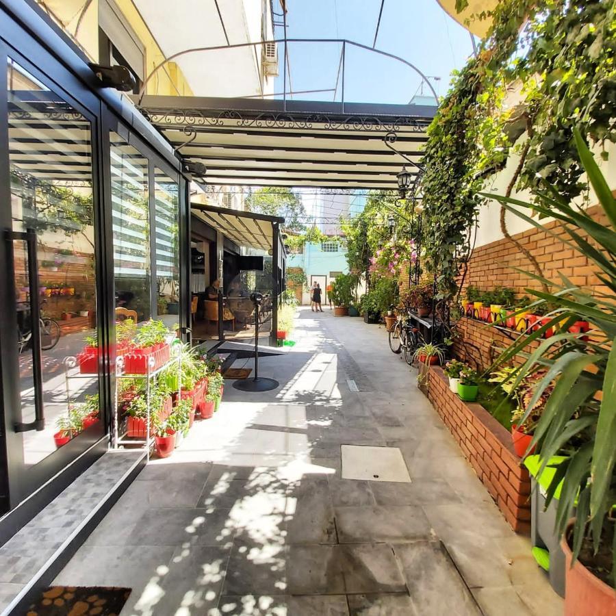 Hotel Livia Tirana Exterior photo