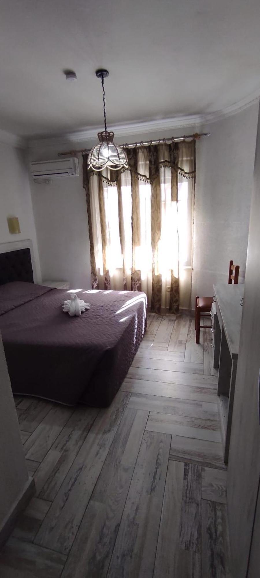 Hotel Livia Tirana Exterior photo